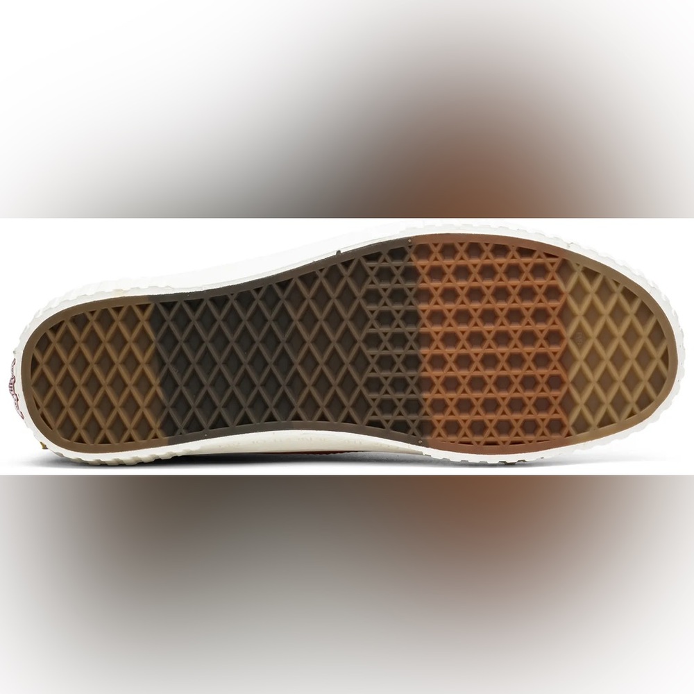 2018
NASA x Old Skool 'Space Voyager' - Picture 4 of 8